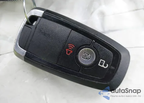 2018 Ford Ecosport Titanium из США, поврежденный, VIN MAJ3P1VE4JC192371